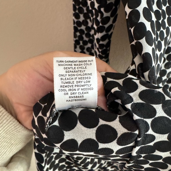 Halogen Sheer Button Down White shirt black Polkadot - Small - Picture 3 of 5